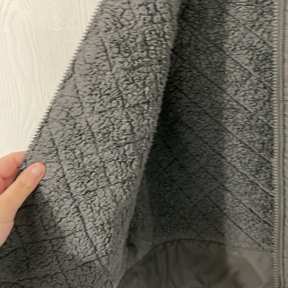 Patagonia Reversible Womens Sherpa Hooded Vest Dark Gray Size Small - Picture 11 of 11